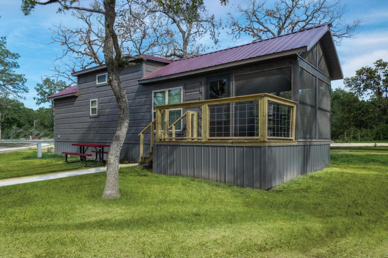Great Escapes Rv Resort Bryan College Station Exterior photo
