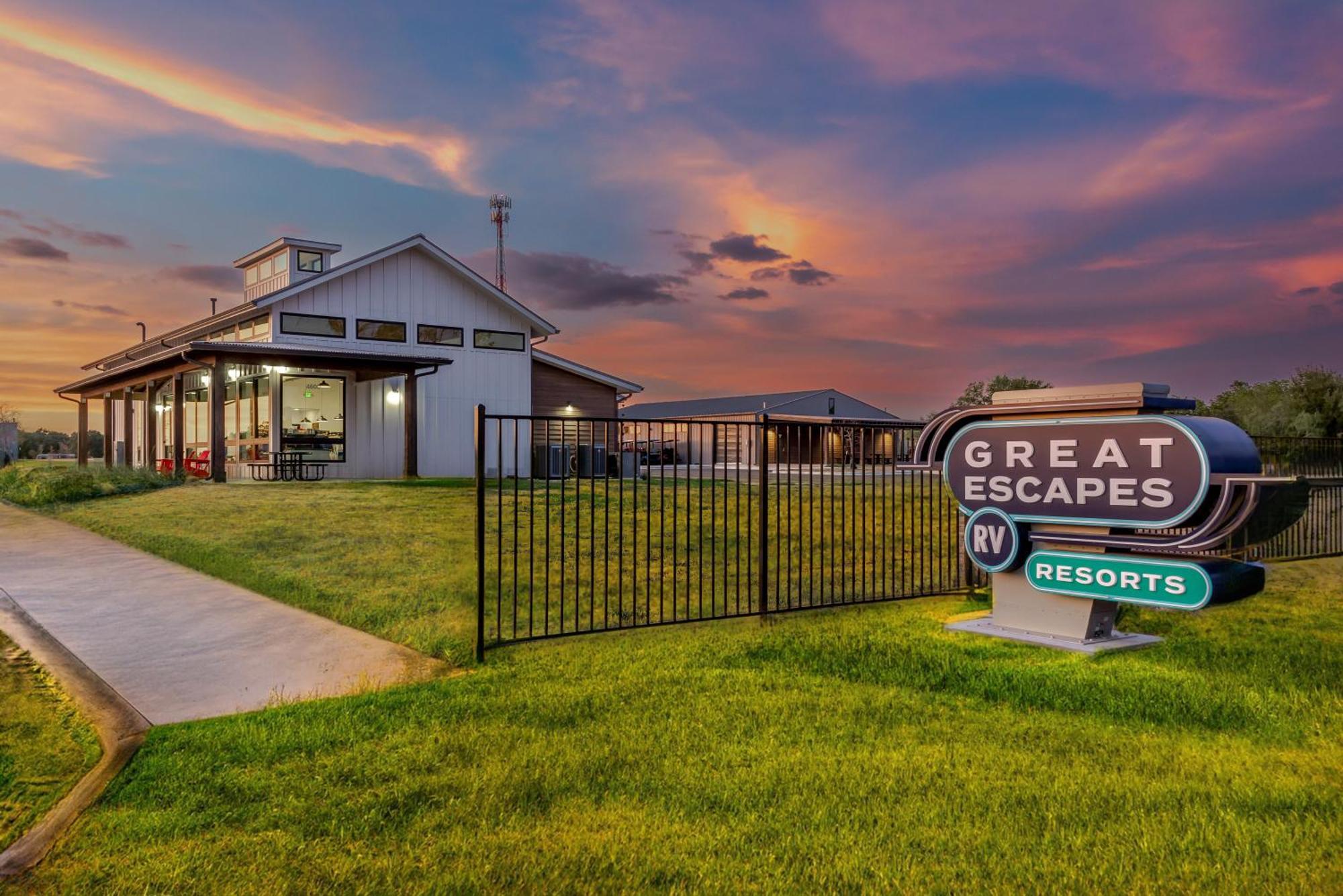 Great Escapes Rv Resort Bryan College Station Exterior photo